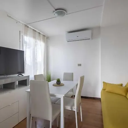 Kemp Bungalow A 50 Metri Dal Mare